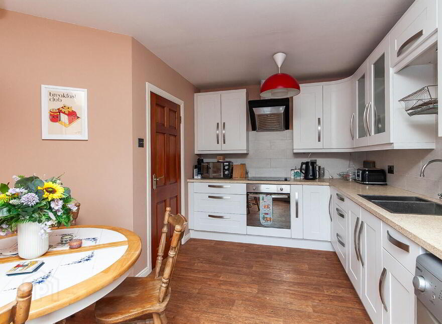 6 Musgrave Park Court, Belfast, BT9 7HZ