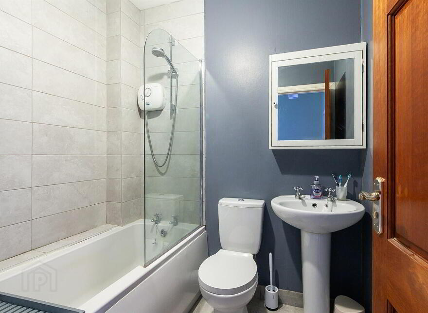 6 Musgrave Park Court, Belfast, BT9 7HZ