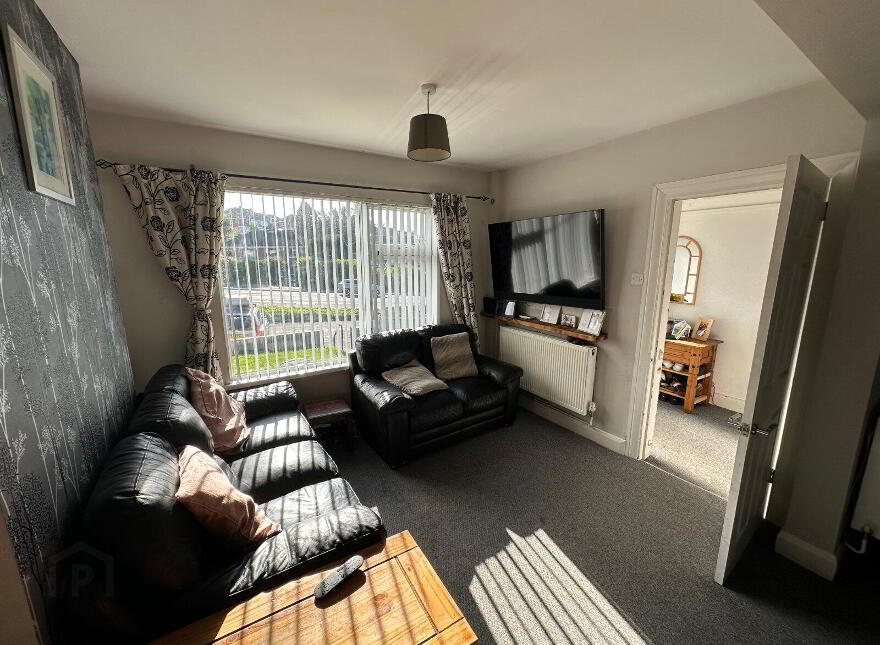 84 Donaghadee Road, Newtownards, BT23 7HB