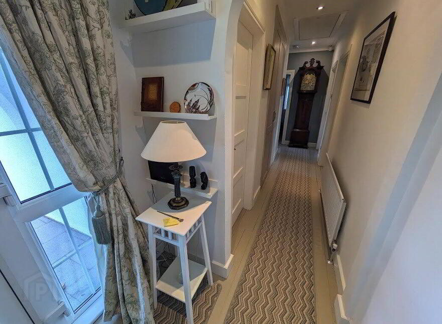 8 Dixon Road, Bangor, BT19 6AU