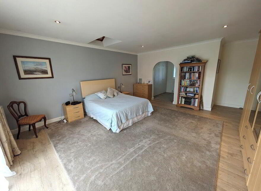 8 Dixon Road, Bangor, BT19 6AU