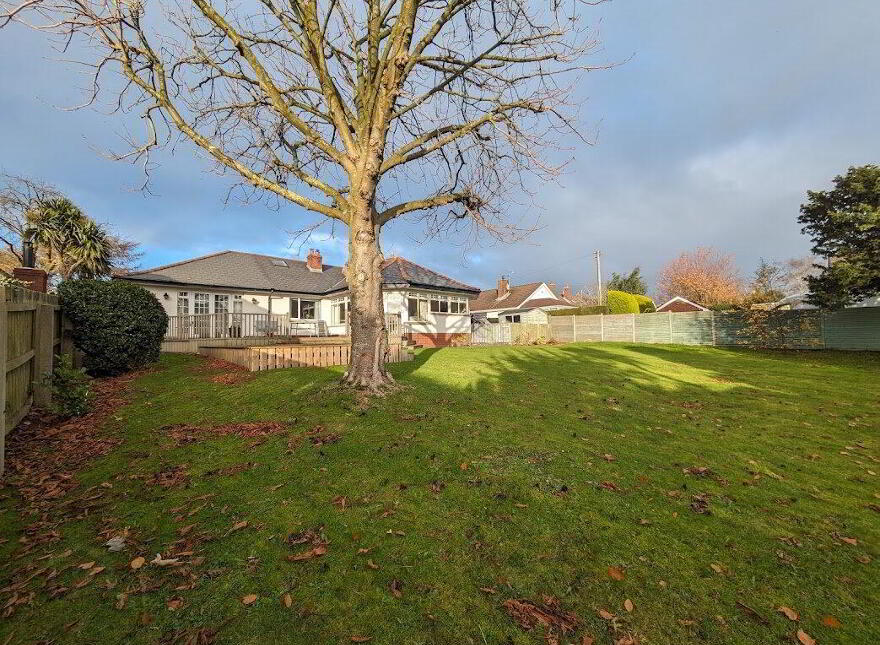 8 Dixon Road, Bangor, BT19 6AU