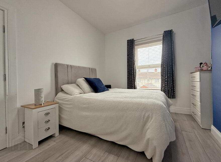 54 Crocknamack Road, Portrush, BT56 8JW