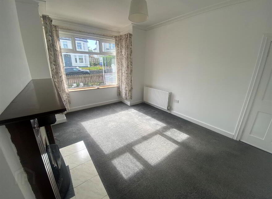 49 Donaghadee Road, Bangor, BT20 4QY