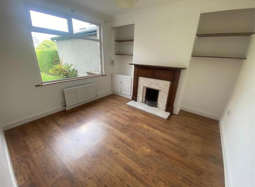 49 Donaghadee Road, Bangor, BT20 4QY