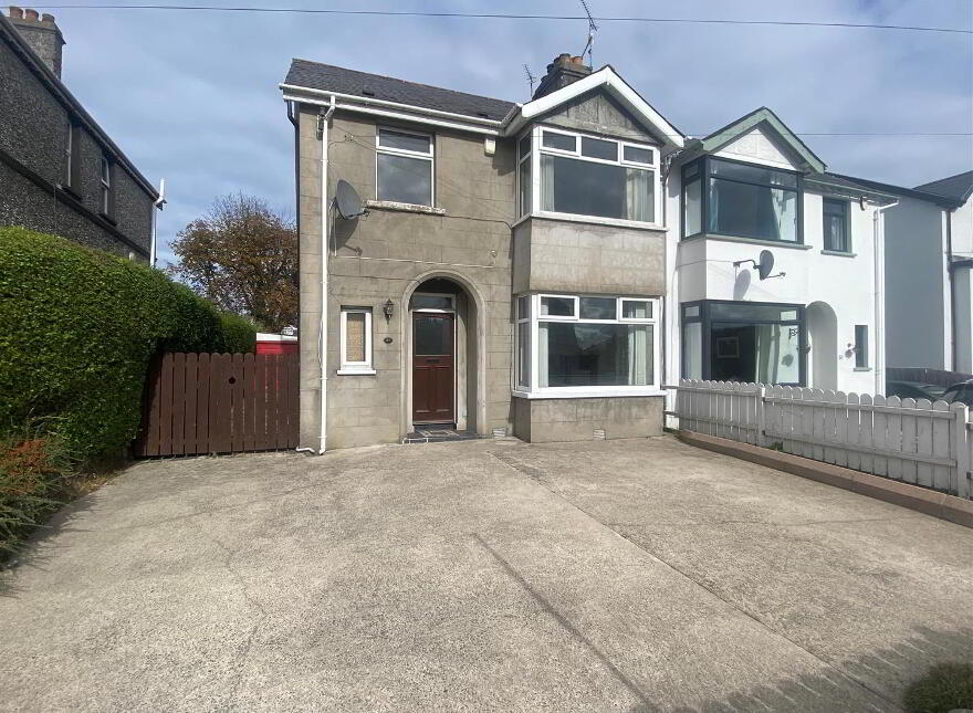 49 Donaghadee Road, Bangor, BT20 4QY