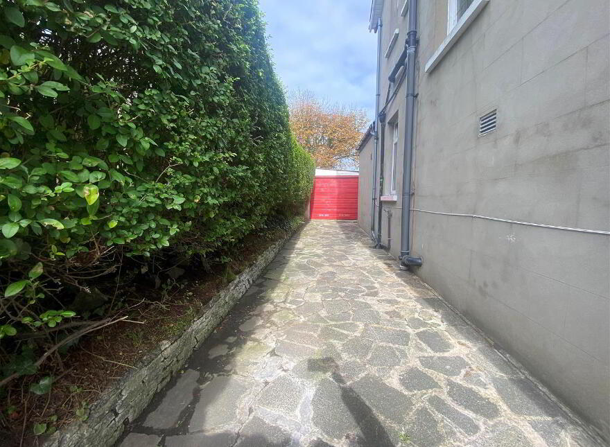 49 Donaghadee Road, Bangor, BT20 4QY