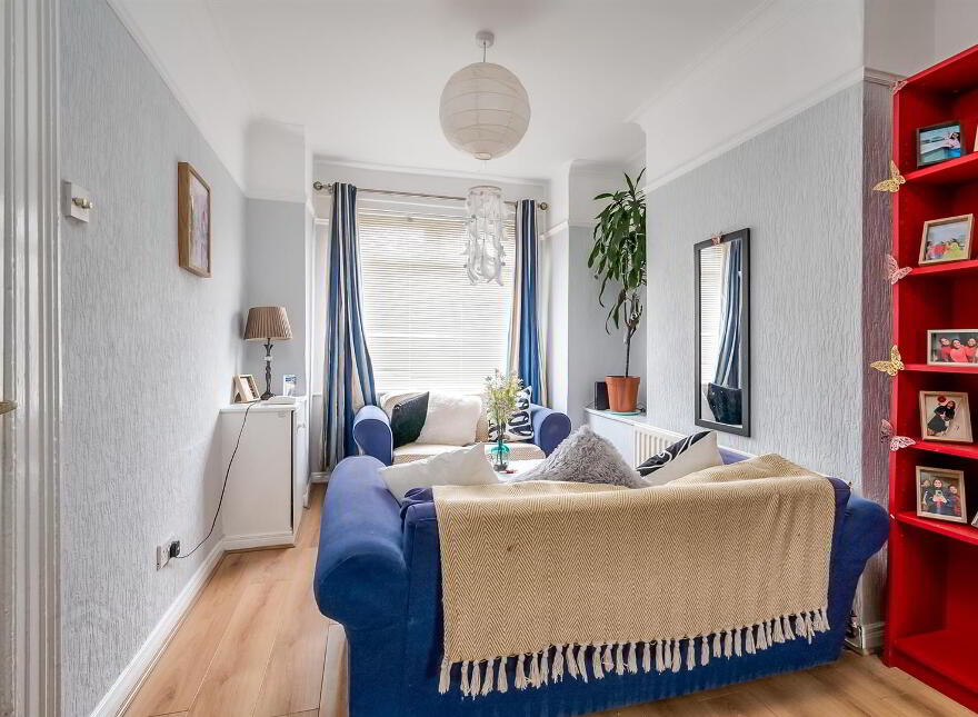 15 Rosebery Road, Belfast, BT6 8JA