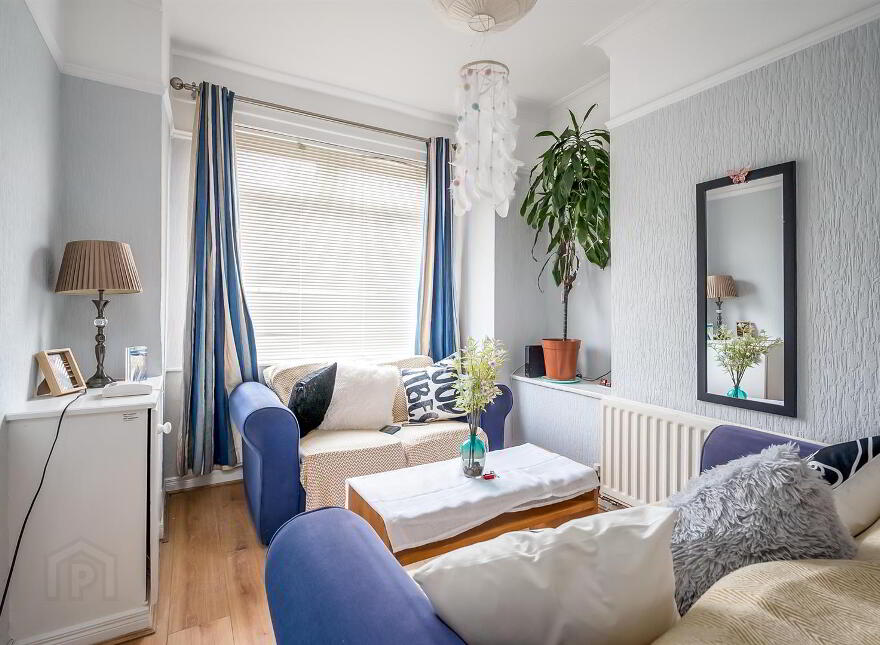 15 Rosebery Road, Belfast, BT6 8JA