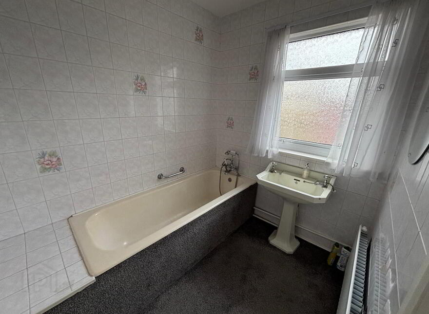 11 Tullyrusk Road, Dundrod, Crumlin, BT29 4JA