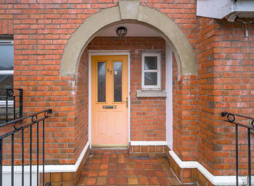 65 Langtry Court, Belfast, BT5 4DN