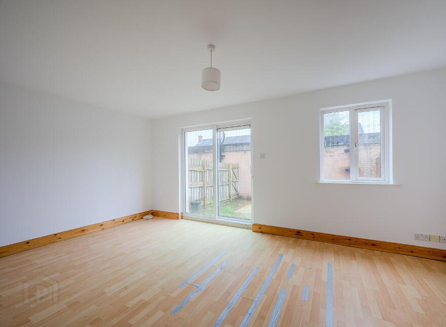 65 Langtry Court, Belfast, BT5 4DN