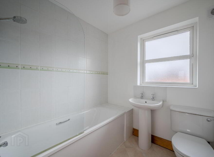 65 Langtry Court, Belfast, BT5 4DN