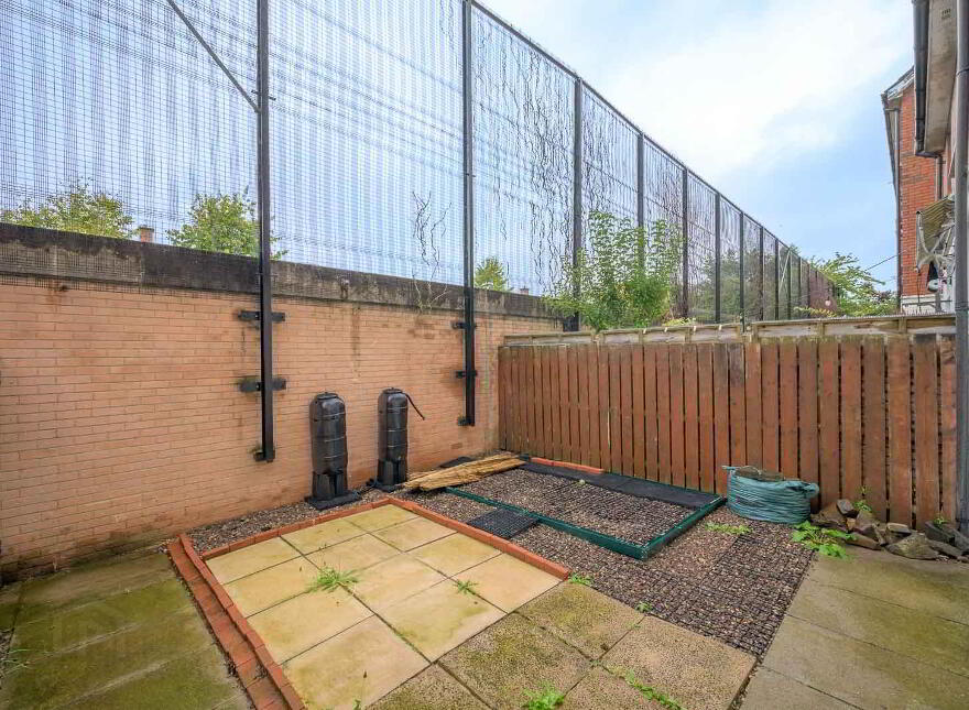 65 Langtry Court, Belfast, BT5 4DN
