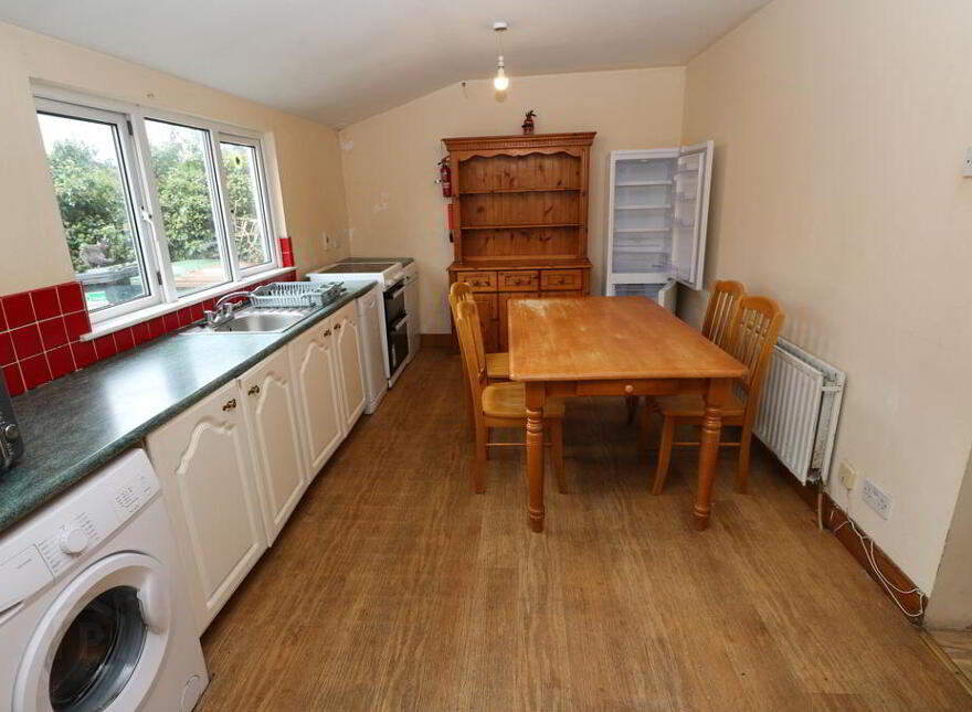 42 Magdalene Street, Drogheda, A92WF8D