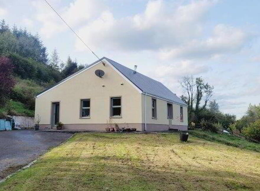 Hazel Farm", Tullycooley, Dromahair, F91PF21 photo