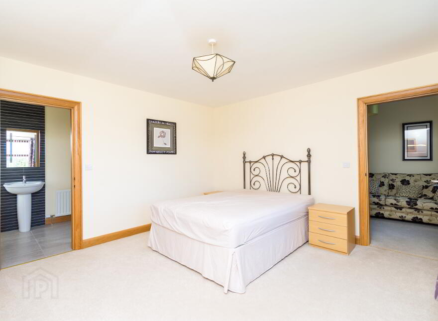 Available To Rent, 69a Lisburn Road, Glenavy, BT29 4NX