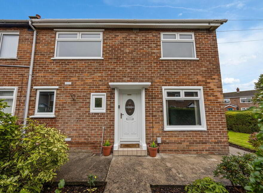 21 Cloghan Crescent, Belfast, BT5 7HG photo