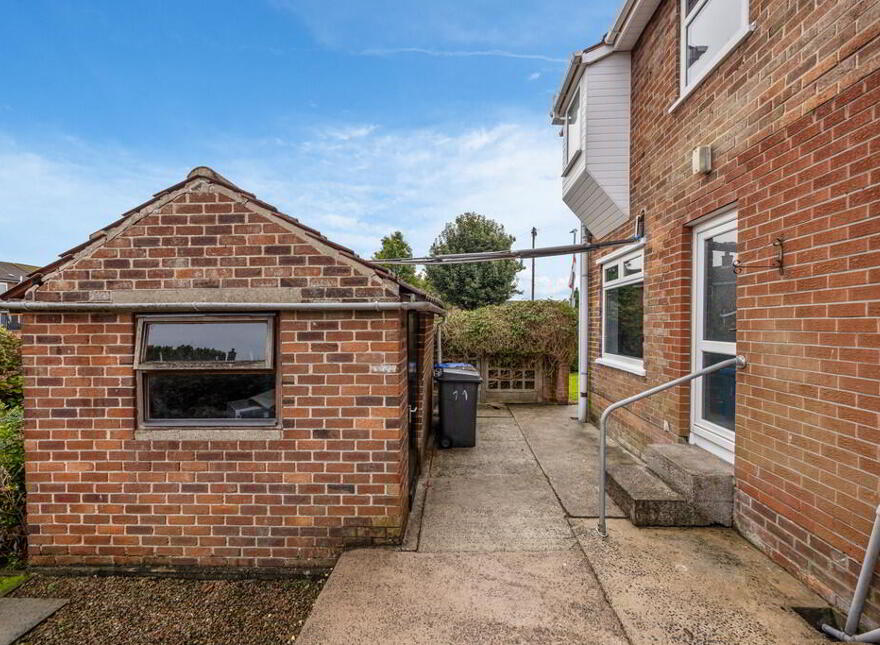 21 Cloghan Crescent, Belfast, BT5 7HG