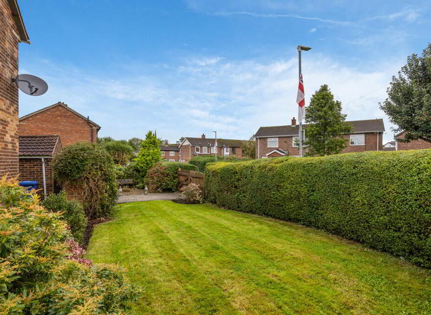 21 Cloghan Crescent, Belfast, BT5 7HG