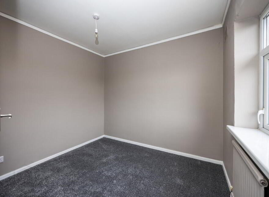 21 Cloghan Crescent, Belfast, BT5 7HG