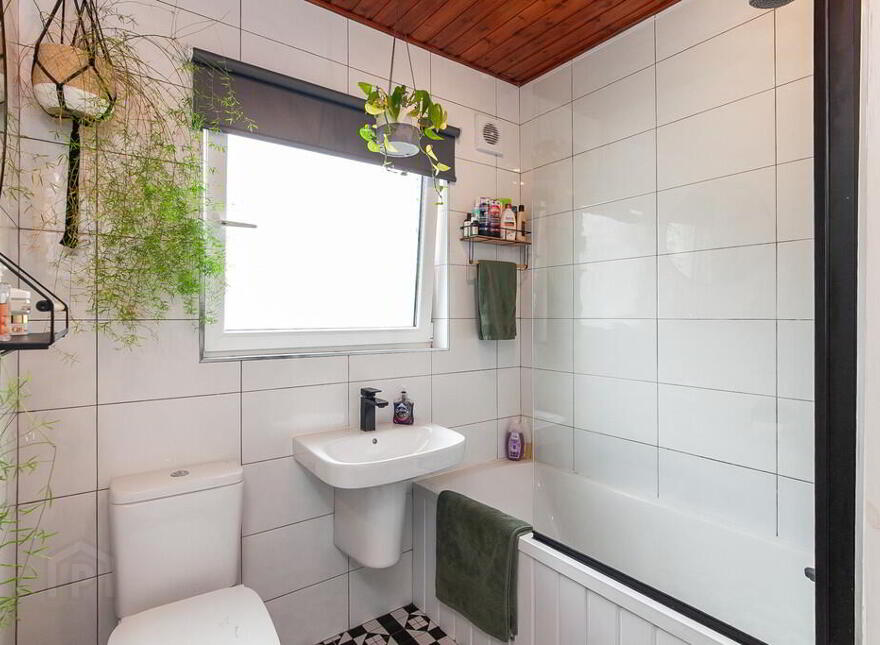 3 Stirling Road, Belfast, BT6 9LX