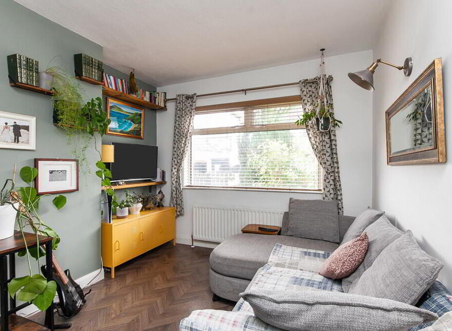 3 Stirling Road, Belfast, BT6 9LX