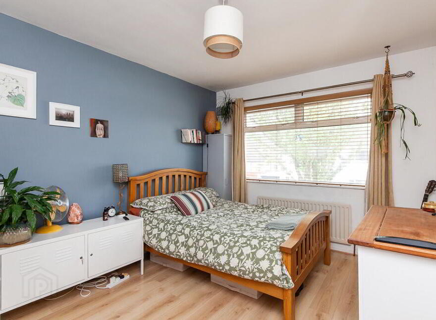 3 Stirling Road, Belfast, BT6 9LX