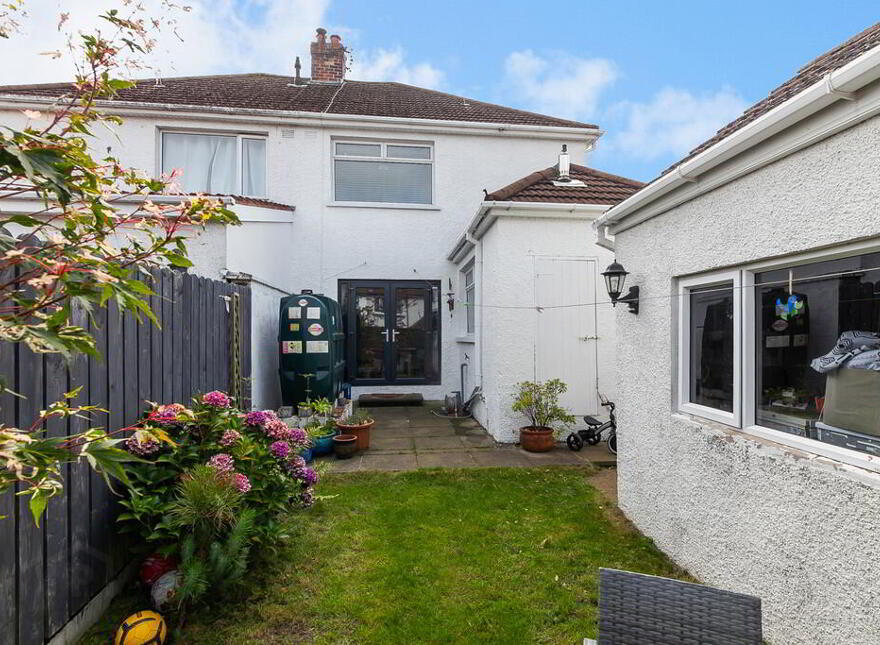 3 Stirling Road, Belfast, BT6 9LX
