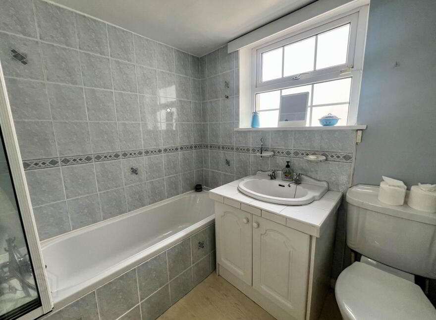 Railway Road, Kilmallock, V35V590