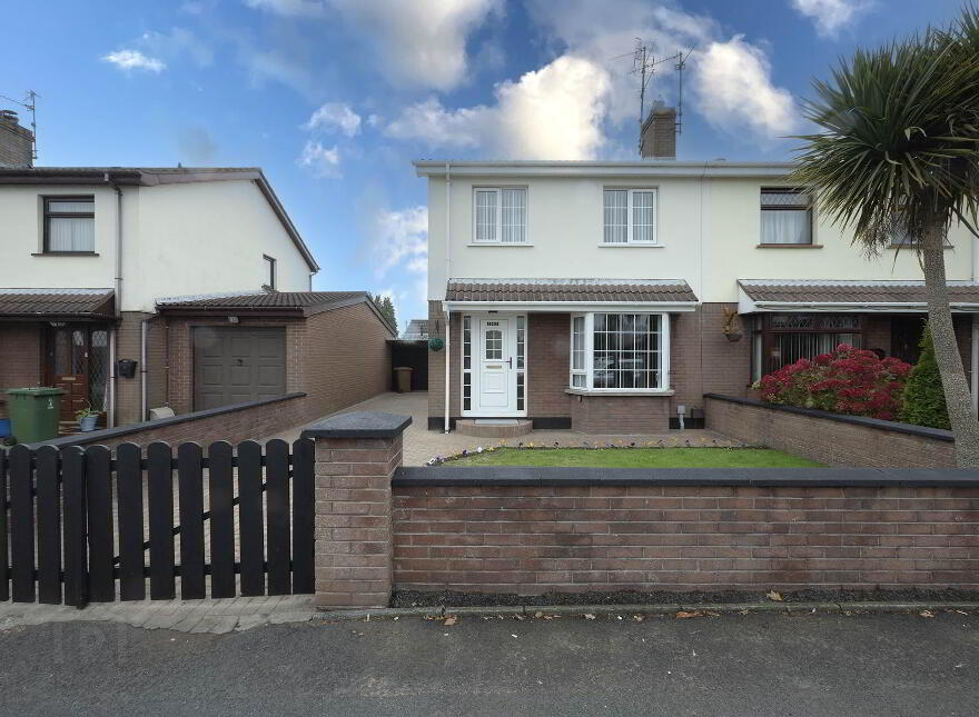 141 Hill Street, Lurgan, Craigavon, BT66 6BH photo