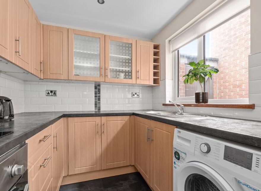 11 Bloomfield Parade, Belfast, BT5 5AS