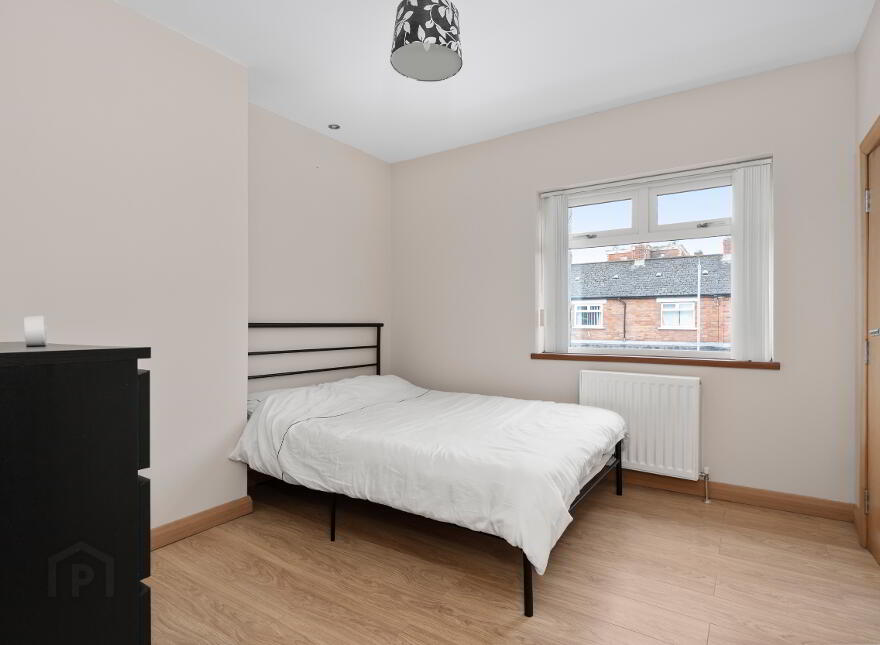 11 Bloomfield Parade, Belfast, BT5 5AS
