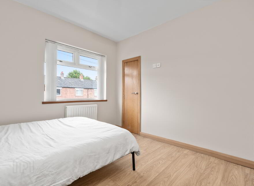 11 Bloomfield Parade, Belfast, BT5 5AS