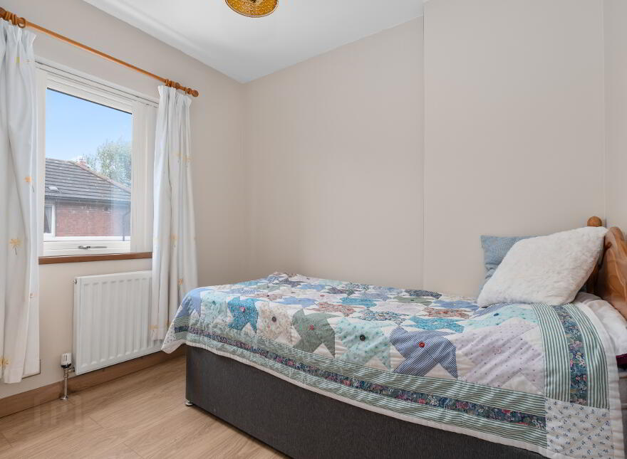 11 Bloomfield Parade, Belfast, BT5 5AS