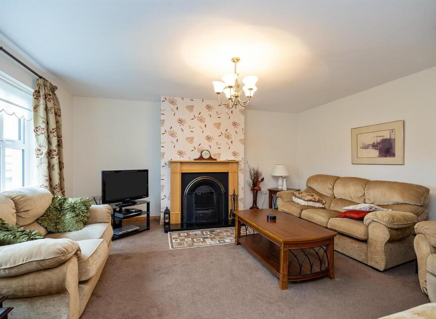 4 Actons Crescent, Downpatrick, BT30 7BY