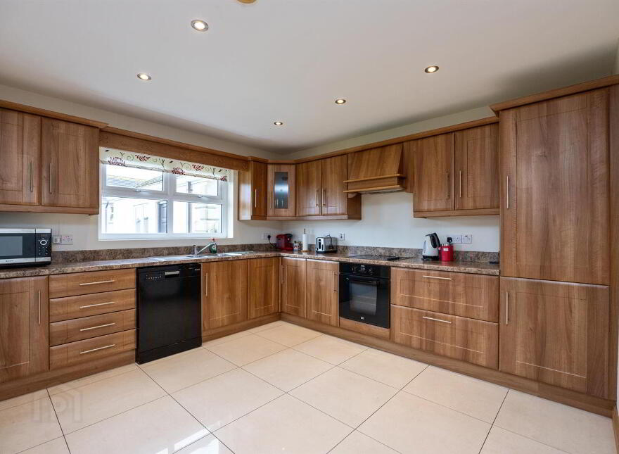 4 Actons Crescent, Downpatrick, BT30 7BY