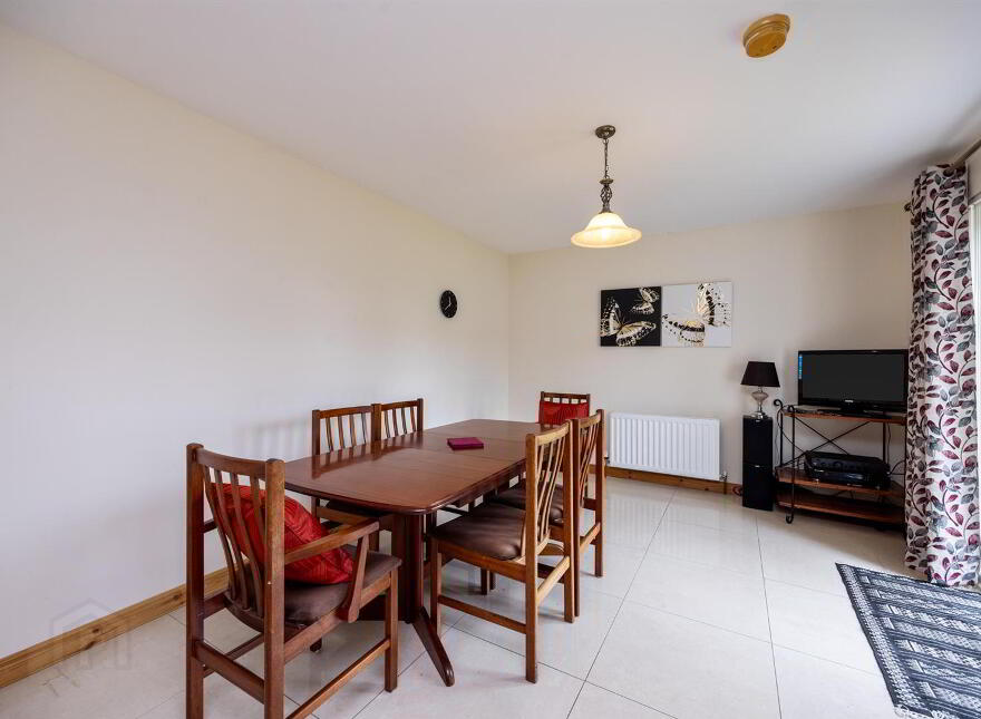 4 Actons Crescent, Downpatrick, BT30 7BY
