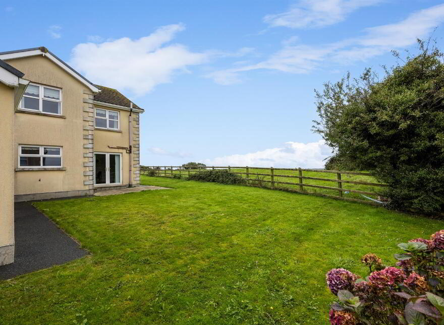 4 Actons Crescent, Downpatrick, BT30 7BY