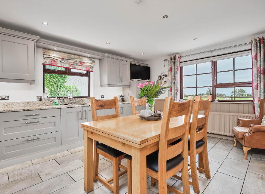 Bushbane Kennels, Cattery & Grooming, 28 Whitepark Road, Ballycastle, BT54 6LJ
