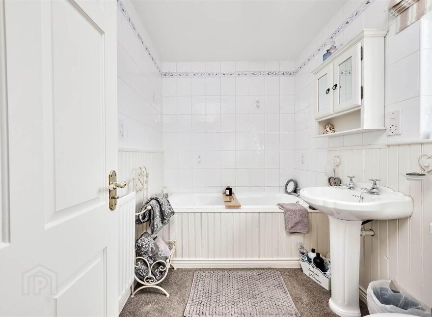 Bushbane Kennels, Cattery & Grooming, 28 Whitepark Road, Ballycastle, BT54 6LJ