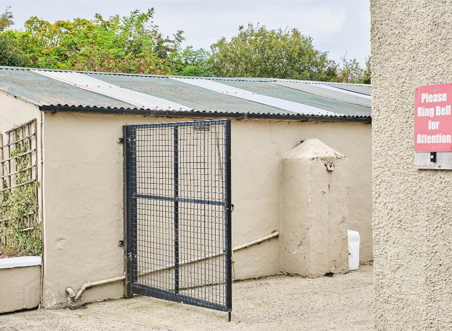 Bushbane Kennels, Cattery & Grooming, 28 Whitepark Road, Ballycastle, BT54 6LJ