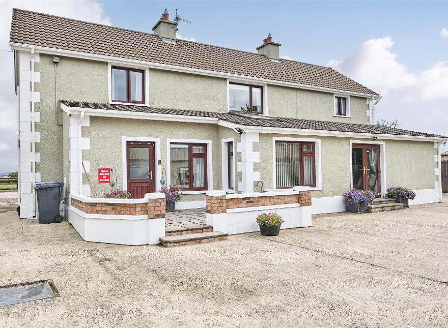 Bushbane Kennels, Cattery & Grooming, 28 Whitepark Road, Ballycastle, BT54 6LJ