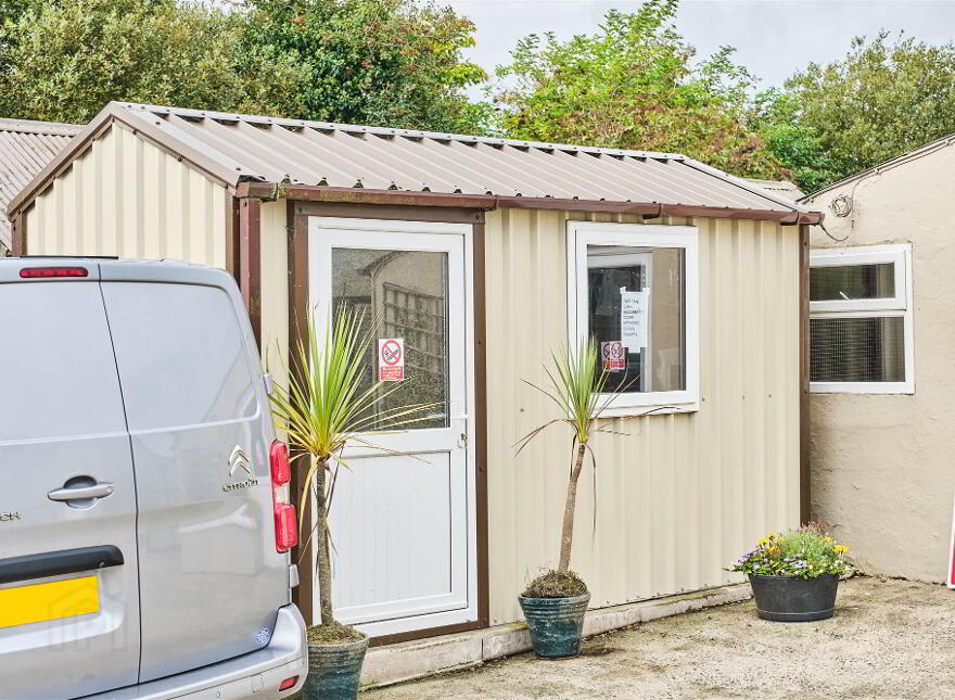 Bushbane Kennels, Cattery & Grooming, 28 Whitepark Road, Ballycastle, BT54 6LJ