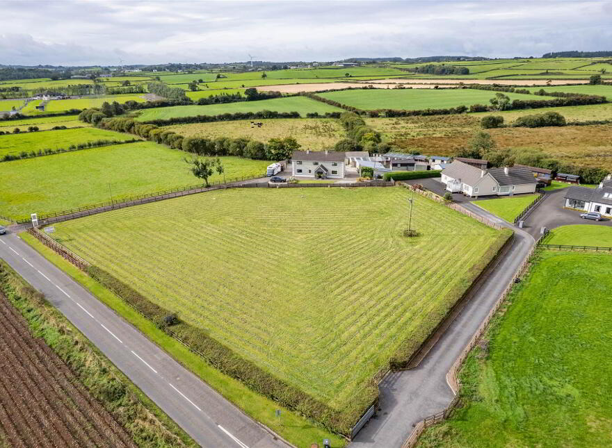 Bushbane Kennels, Cattery & Grooming, 28 Whitepark Road, Ballycastle, BT54 6LJ