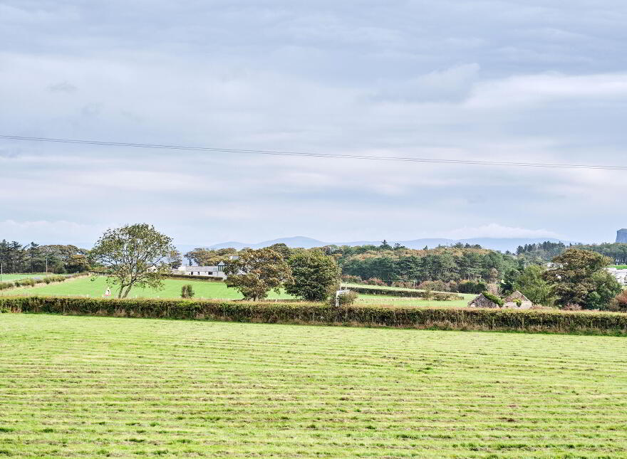 28 Whitepark Road, Ballycastle, BT54 6LJ