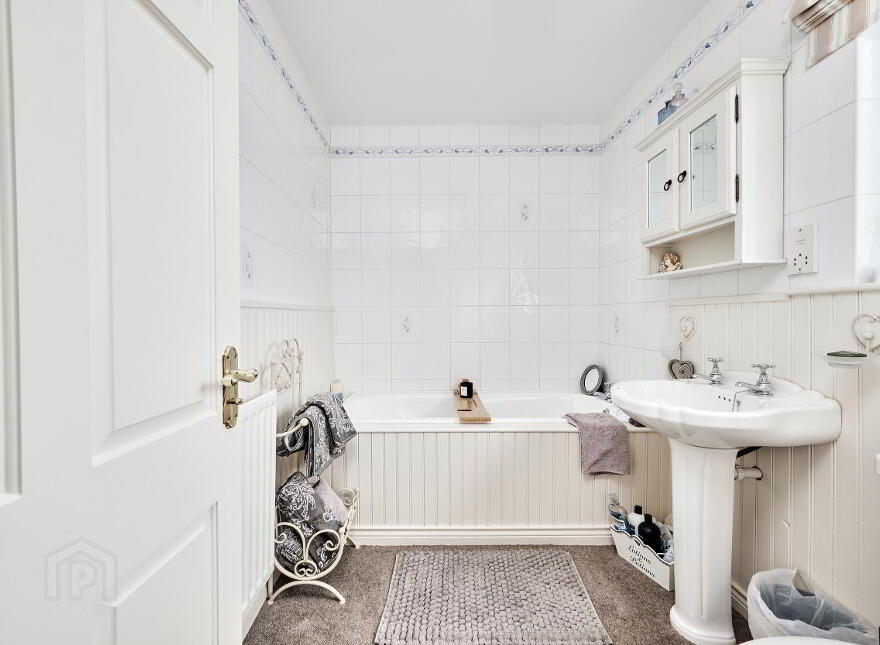 28 Whitepark Road, Ballycastle, BT54 6LJ