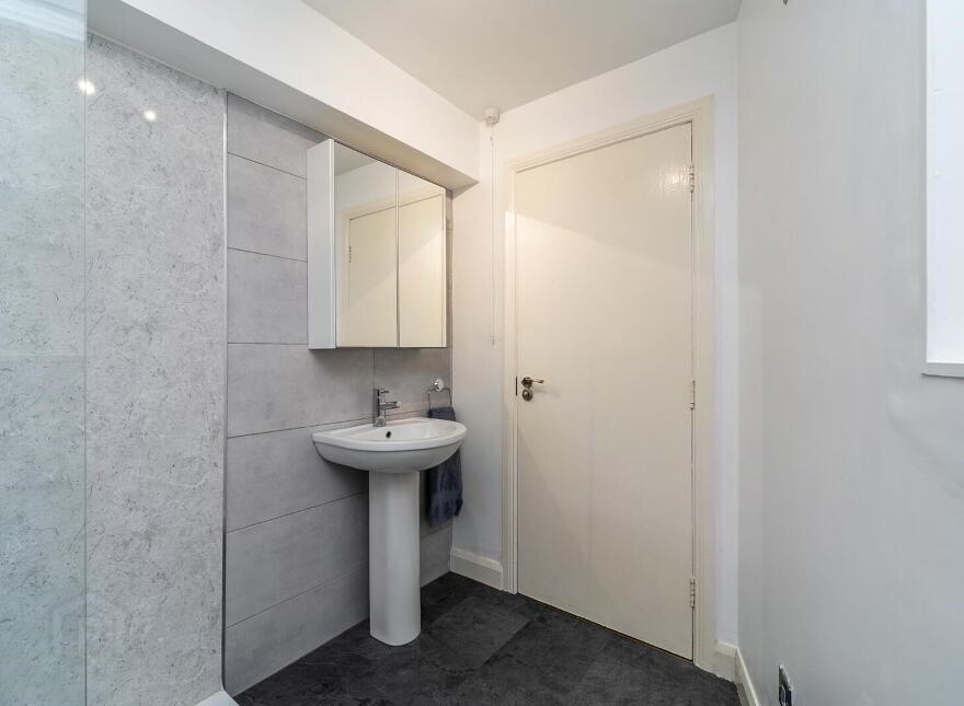 Apartment 14 48 Rossmore Drive, Ormeau, Belfast, BT7 3LA
