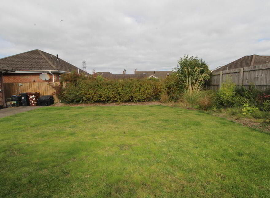 16 Woodford Park, Newtownabbey, BT36 6TJ