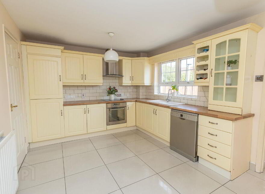 24 Orchard Hill, Warrenpoint, Newry, BT34 3BF